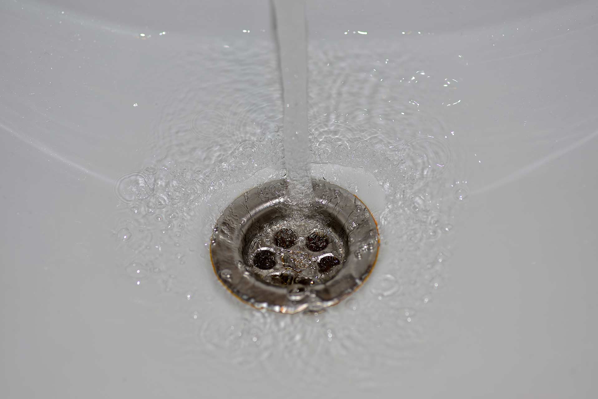 A2B Drains provides services to unblock blocked sinks and drains for properties in Mexborough.